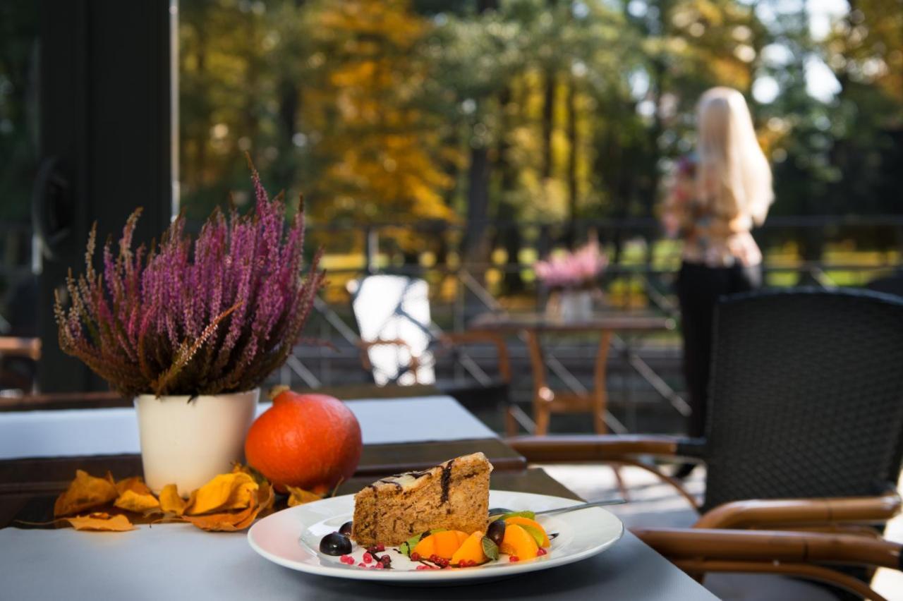 Hotel Nad Pisa Pisz Kültér fotó