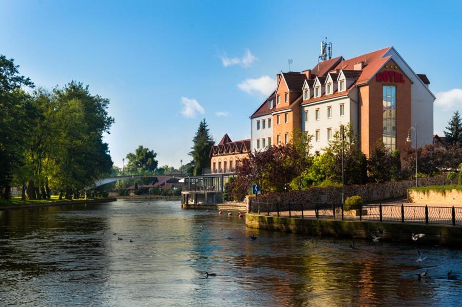 Hotel Nad Pisa Pisz Kültér fotó