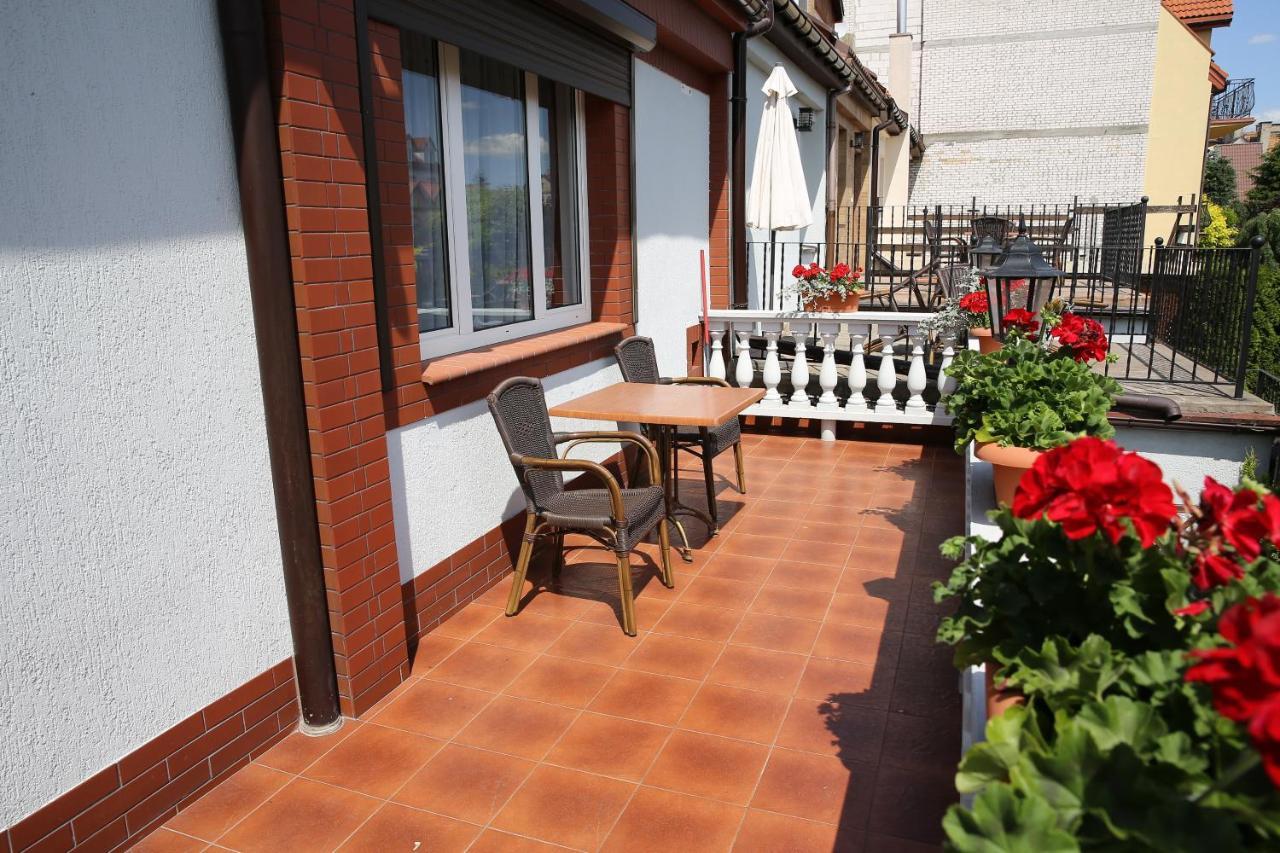 Hotel Nad Pisa Pisz Kültér fotó